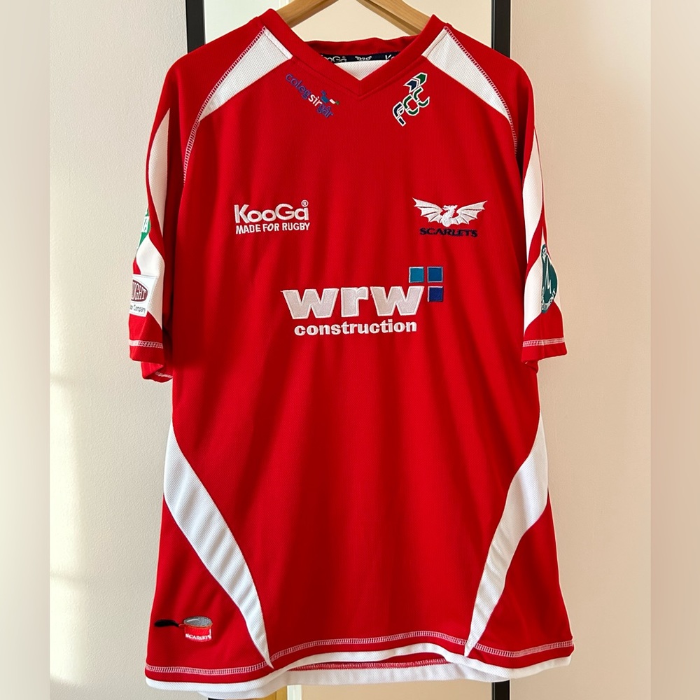 Vintage 2008 Wales 🏴󠁧󠁢󠁷󠁬󠁳󠁿 Llanelli Scarlets rugby jersey shirt Kooga Y2K